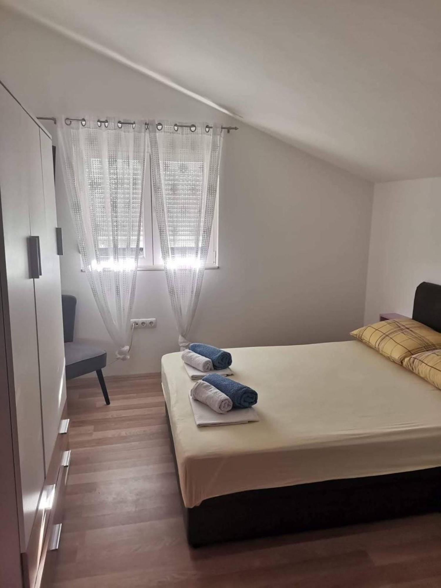 Apartment Lotus Trogir Oda fotoğraf